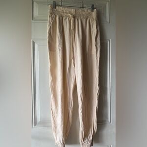 3/$20🍁SALE! a new day woman’s natural linen blend jogger pants